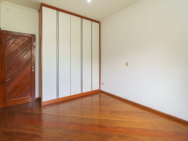 Casa com 420m² 4 quartos e 8 banheiros, à venda, no bairro City América em São Paulo
