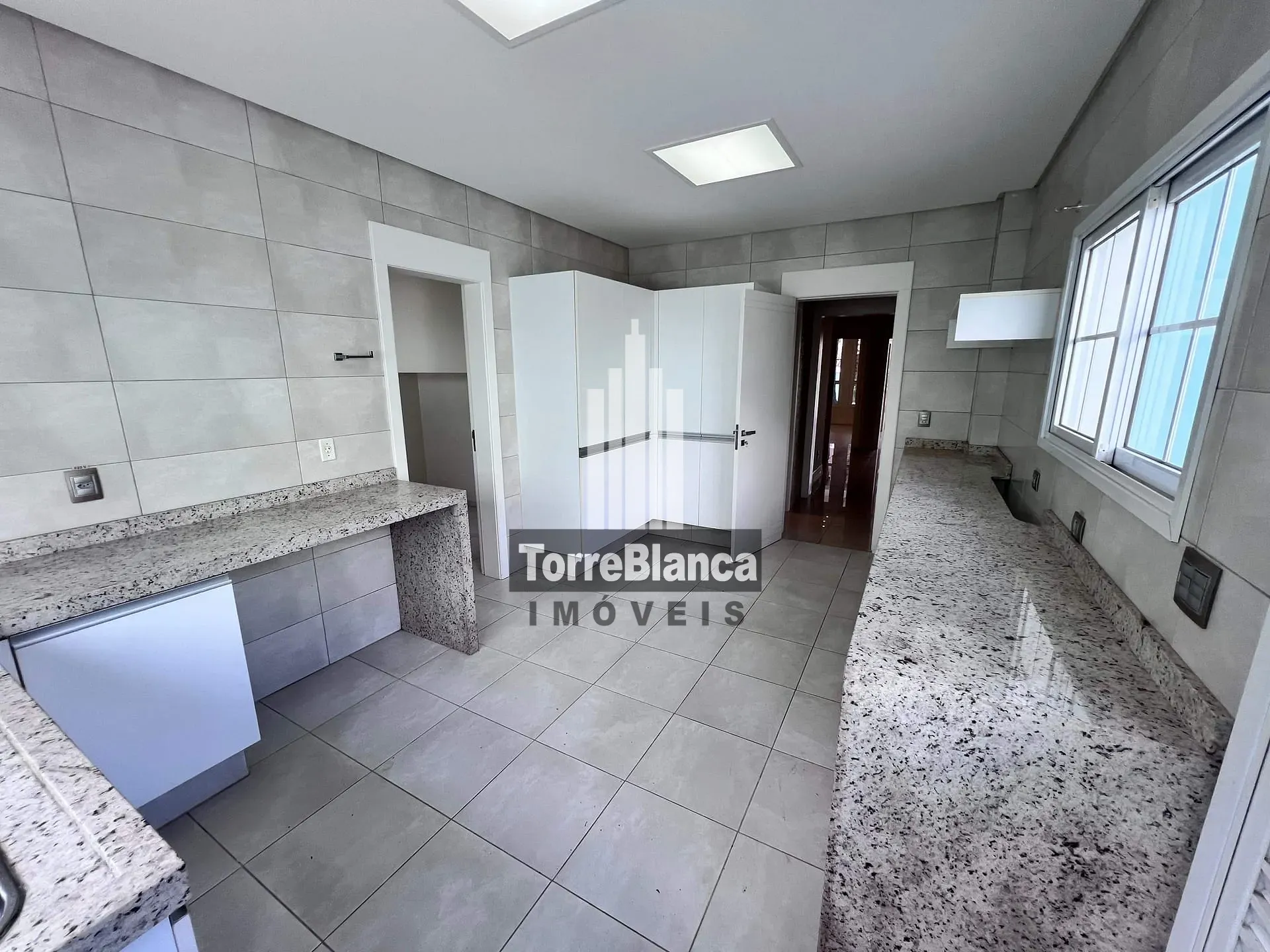 Casa, 5 quartos, 700 m² - Foto 35