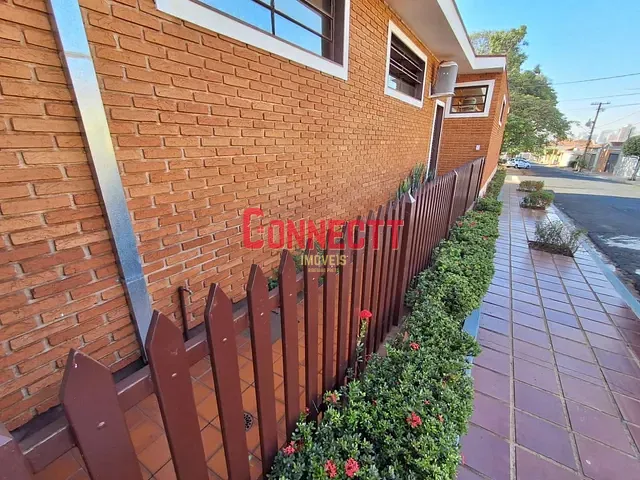 Casa com 300m² 4 quartos e 3 banheiros, à venda, no bairro Sumarezinho em Ribeirão Preto