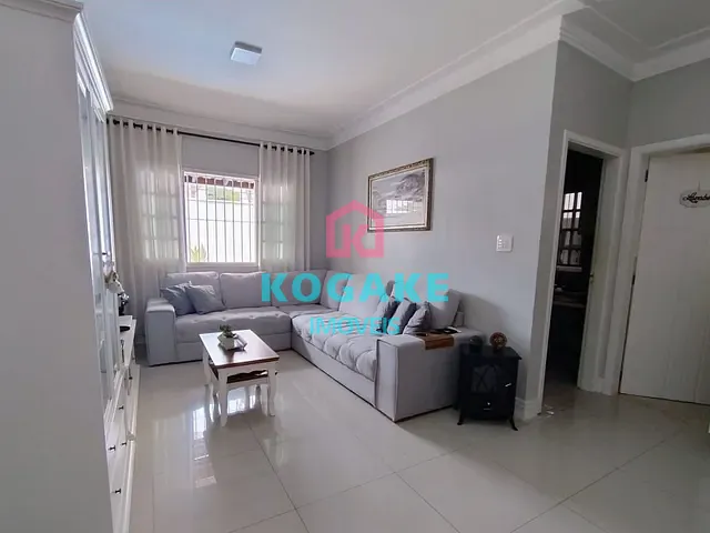 Casa com 312m² 3 quartos e 2 banheiros, à venda, no bairro Bosque dos Eucaliptos em São José dos Campos