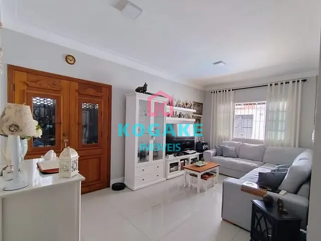 Casa com 312m² 3 quartos e 2 banheiros, à venda, no bairro Bosque dos Eucaliptos em São José dos Campos