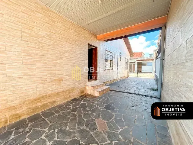 Casa com 300m² 3 quartos e 2 banheiros, à venda, no bairro Cavalhada em Porto Alegre