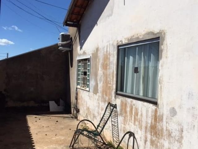 Foto do Casa - Casa com 2 dormitórios à venda, 100 m² por R$ 185.000,00 - Conjunto Manoel Mendes - Uberaba/MG | ZUCATO IMOBILIARIA LTDA