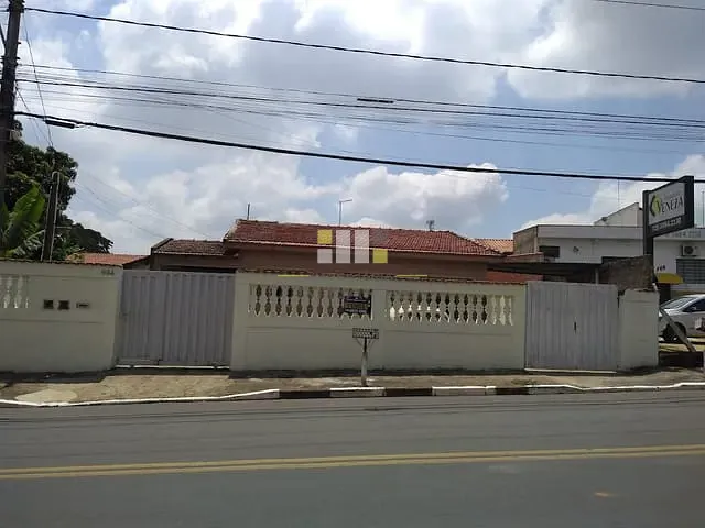 Casa com 302m² 3 quartos e 1 banheiro, à venda, no bairro Jardim Nova Veneza em Sumaré