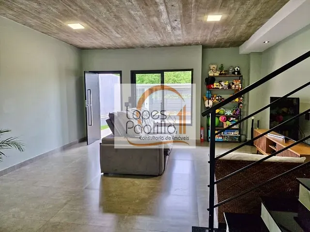Casa com 298m² 3 quartos e 3 banheiros, à venda, no bairro Marmeleiro em Atibaia