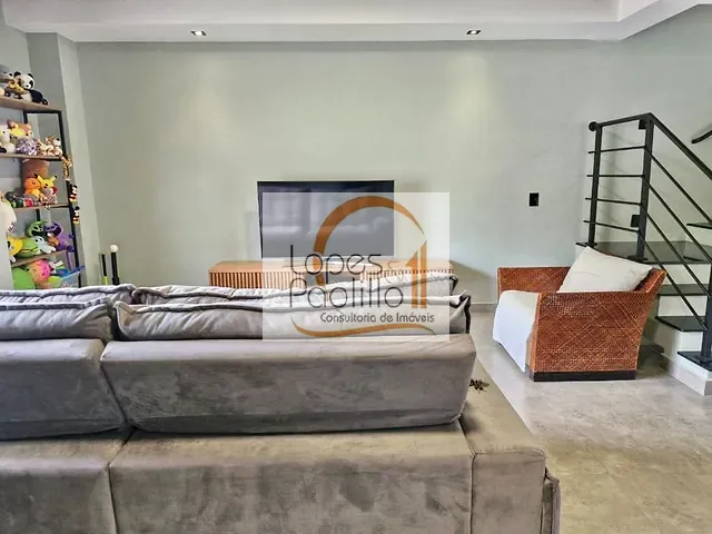 Casa com 298m² 3 quartos e 3 banheiros, à venda, no bairro Marmeleiro em Atibaia