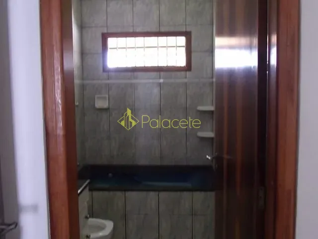 Casa com 300m² 3 quartos e 2 banheiros, à venda, no bairro Residencial Campo Belo em Pindamonhangaba