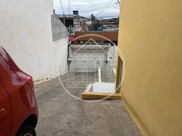 Sobrado com 250m² 3 quartos e 2 banheiros, à venda, no bairro Parque Grajaú em São Paulo