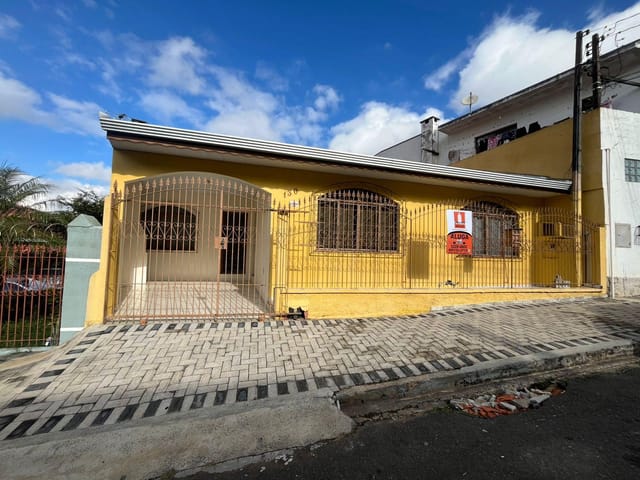 Foto do Casa - Casa para locação, 3 quartos sendo 1 suíte, Churrasqueira, Vaga coberta, 92 m², Próximo ao Shopping Palladium, Uvaranas - Ponta Grossa/PR | Torre Blanca Imóveis
