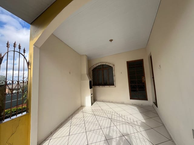 Foto do Casa - Casa para locação, 3 quartos sendo 1 suíte, Churrasqueira, Vaga coberta, 92 m², Próximo ao Shopping Palladium, Uvaranas - Ponta Grossa/PR | Torre Blanca Imóveis