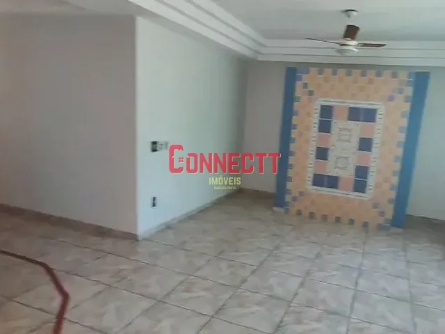 Casa com 448m² 6 quartos e 2 banheiros, para alugar, no bairro Centro em Ribeirão Preto