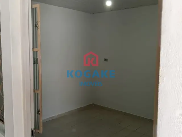 Casa com 174m² 2 quartos e 2 banheiros, à venda, no bairro Jardim Oriente em São José dos Campos