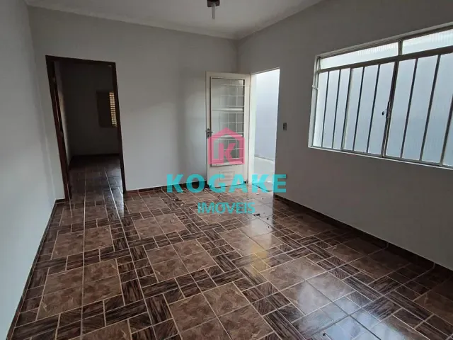 Casa com 174m² 2 quartos e 2 banheiros, à venda, no bairro Jardim Oriente em São José dos Campos