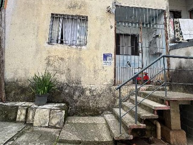 Casa com 52m² 2 quartos e 1 banheiro, à venda, no bairro Padroeira em Osasco