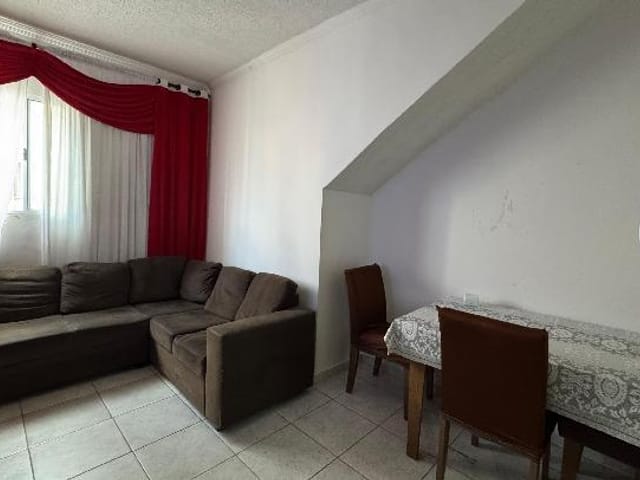 Casa com 52m² 2 quartos e 1 banheiro, à venda, no bairro Padroeira em Osasco