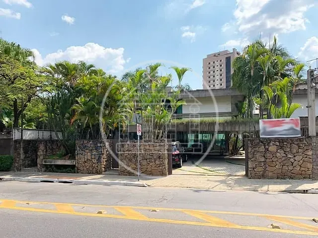 Casa com 947m² 4 quartos e 10 banheiros, à venda, no bairro Jardim das Bandeiras em São Paulo
