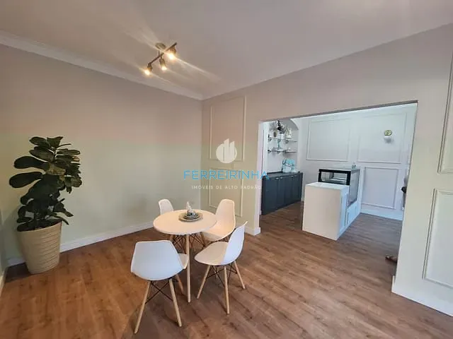Casa com 349m², à venda, no bairro Vila Betânia em São José dos Campos