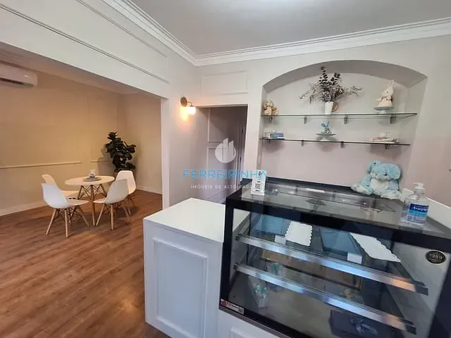 Casa com 349m², à venda, no bairro Vila Betânia em São José dos Campos