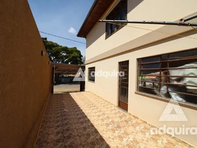 Sobrado com 442m² 4 quartos e 4 banheiros, à venda, no bairro Jardim Carvalho em Ponta Grossa