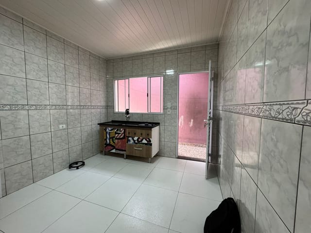 Casa com 60m² 2 quartos e 1 banheiro, para alugar, no bairro São Pedro em Osasco