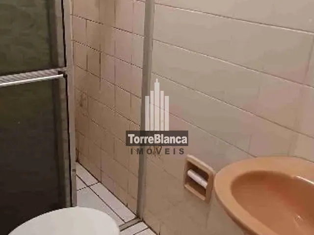 Casa com 180m² 4 quartos e 2 banheiros, à venda, no bairro Ronda em Ponta Grossa