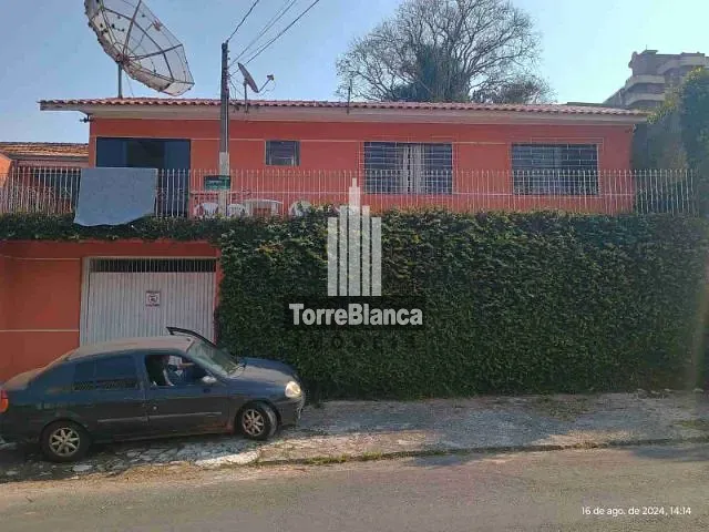 Casa com 180m² 4 quartos e 2 banheiros, à venda, no bairro Ronda em Ponta Grossa