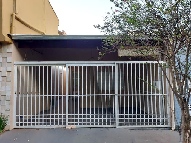Foto do Casa - Casa com 2 dormitórios para alugar por R$ 1.200,00/mês - São Sebastião - Uberaba/MG | ZUCATO IMOBILIARIA LTDA