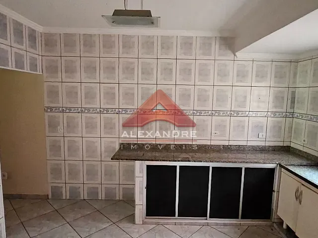 Casa com 125m² 3 quartos e 3 banheiros, à venda, no bairro Loteamento Residencial Vista Linda em São José dos Campos