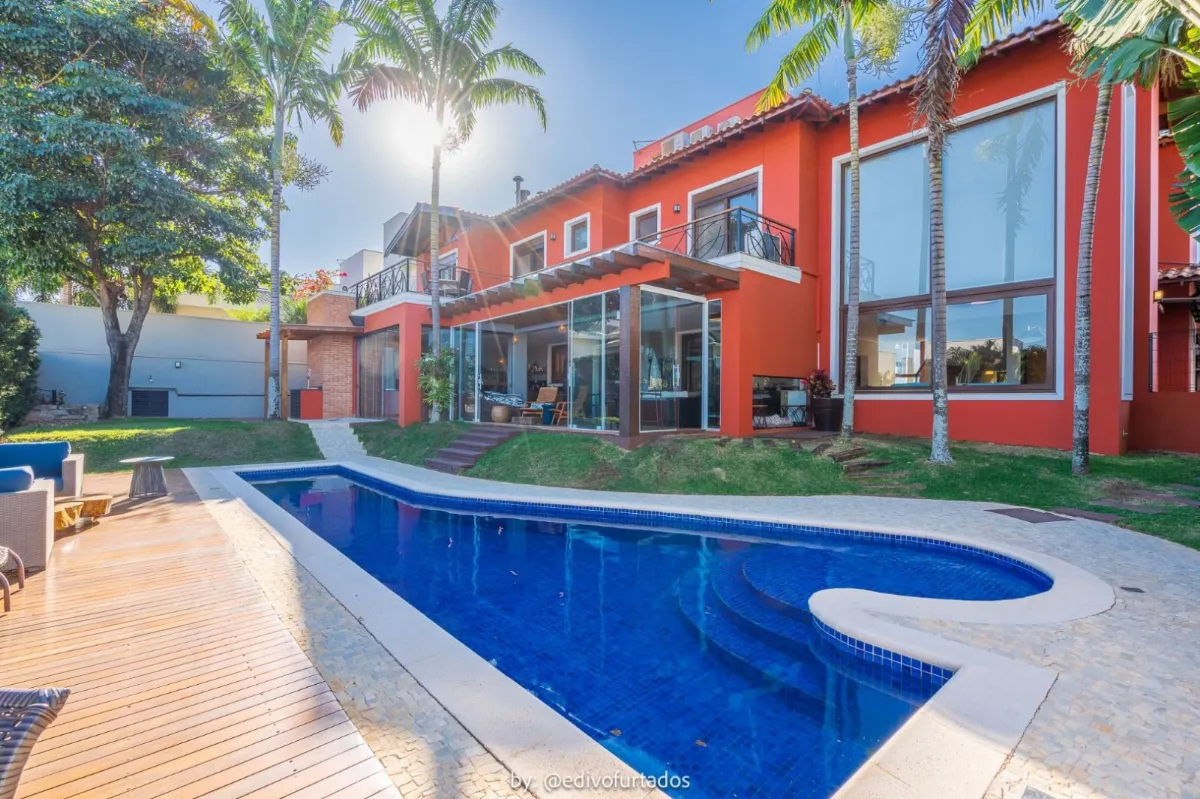 Casa no condomínio Residencial Swiss Park para venda com 4 quartos, sendo 4 suítes, 519m²