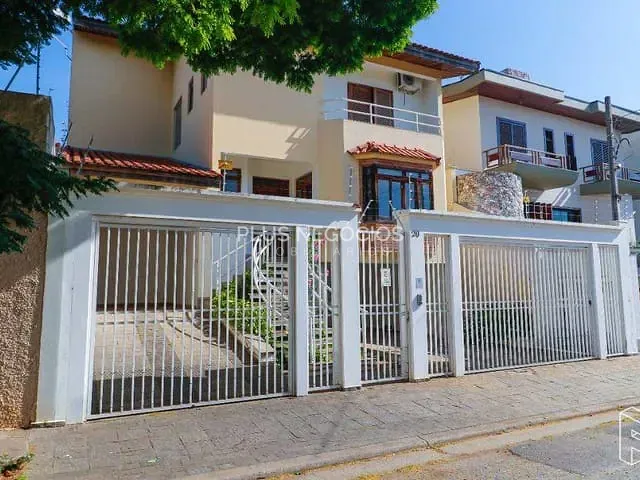 Casa com 400m² 3 quartos e 6 banheiros, à venda, no bairro Parque Campolim em Sorocaba