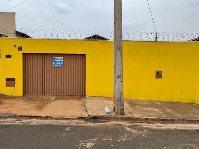 Foto do Casa - Casa com 2 dormitórios para alugar, 67 m² por R$ 850,00/mês - Filinha Mendes - Uberaba/MG | ZUCATO IMOBILIARIA LTDA