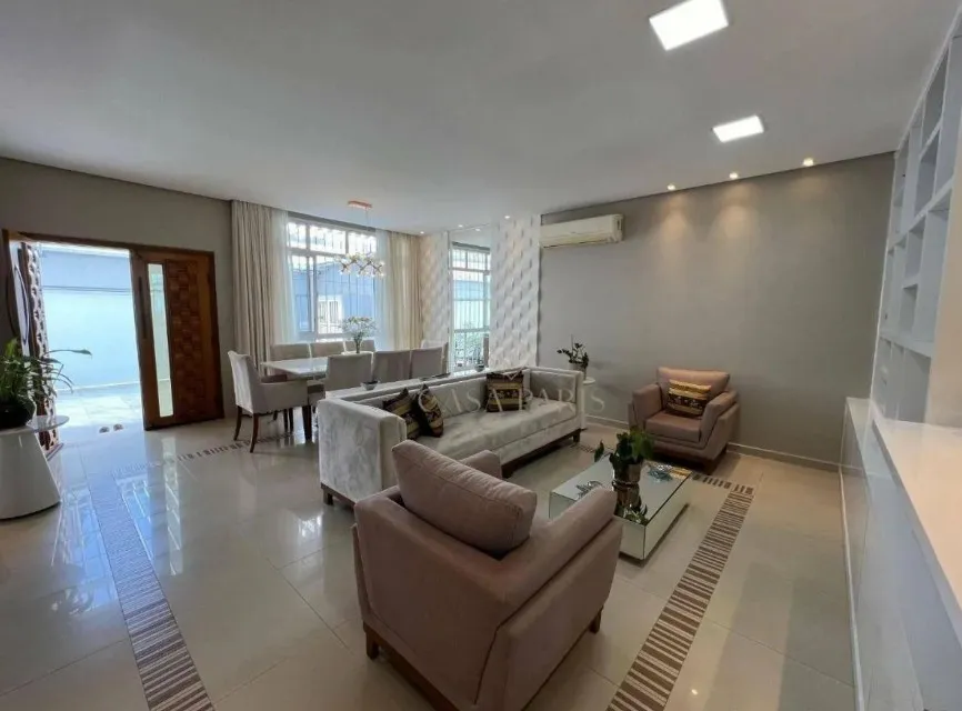 Casa para venda em Canto do Forte com 3 quartos, sendo 3 suítes, 180m²