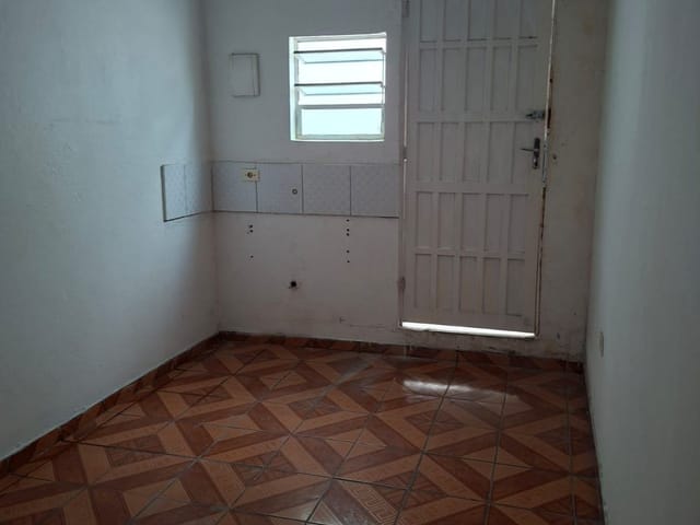 Casa com 50m² 1 quarto e 2 banheiros, para alugar, no bairro Conjunto Promorar Raposo Tavares em São Paulo
