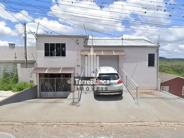Casa com 90m² 2 quartos e 3 banheiros, para alugar, no bairro Cará-Cará em Ponta Grossa