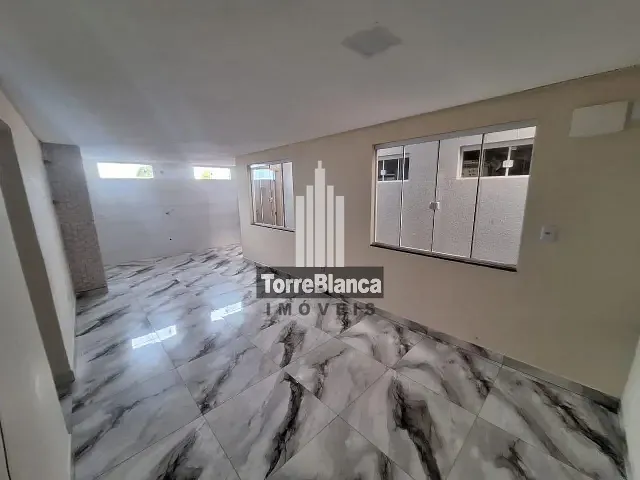 Casa com 90m² 2 quartos e 3 banheiros, para alugar, no bairro Cará-Cará em Ponta Grossa