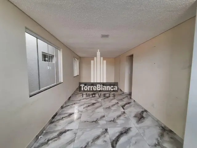 Casa com 90m² 2 quartos e 3 banheiros, para alugar, no bairro Cará-Cará em Ponta Grossa
