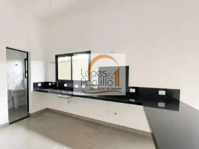 Casa com 220m² 3 quartos e 4 banheiros, à venda, no bairro Jardim do Lago em Atibaia
