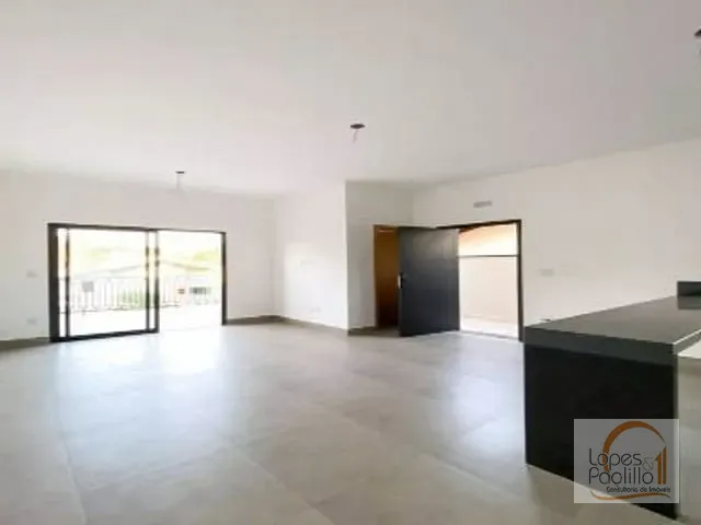 Casa com 163m² 3 quartos e 2 banheiros, à venda, no bairro Jardim do Lago em Atibaia