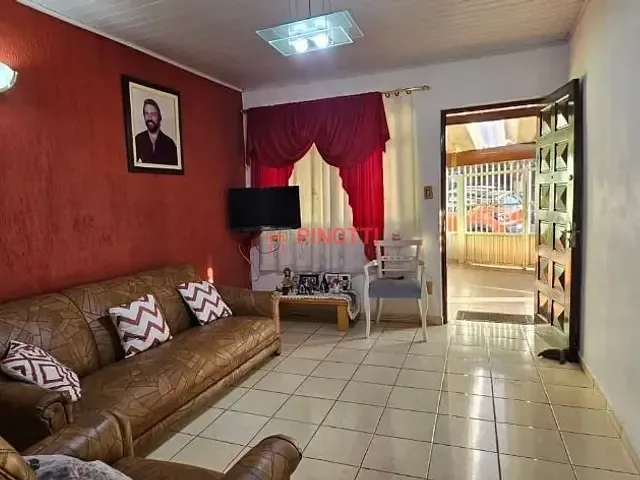 Casa 2 quartos e 1 banheiro, à venda, no bairro Baeta Neves em São Bernardo do Campo