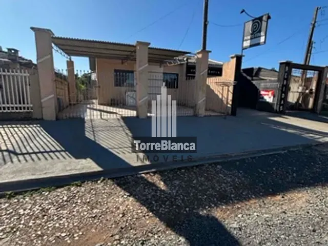 Casa com 462m² 4 quartos e 4 banheiros, à venda, no bairro Uvaranas em Ponta Grossa