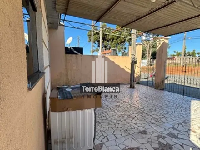 Casa com 462m² 4 quartos e 4 banheiros, à venda, no bairro Uvaranas em Ponta Grossa