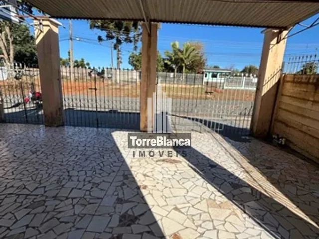 Casa com 462m² 4 quartos e 4 banheiros, à venda, no bairro Uvaranas em Ponta Grossa