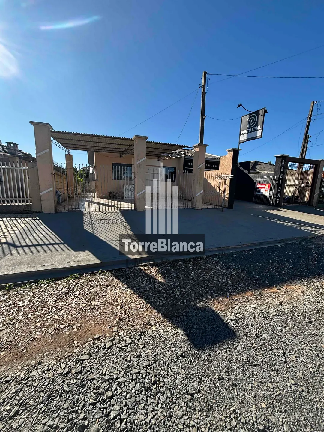 Casa, 4 quartos, 180 m² - Foto 1