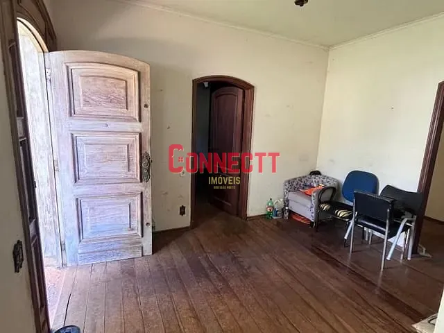 Casa com 780m², para alugar, no bairro Jardim Sumaré em Ribeirão Preto