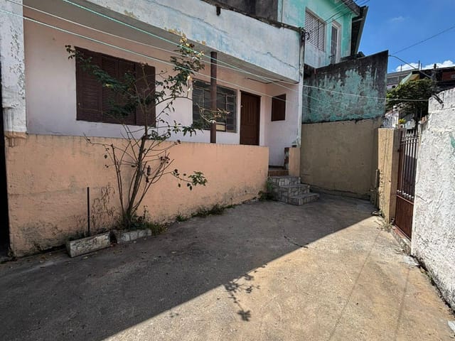 Casa com 137m² 2 quartos e 1 banheiro, à venda, no bairro Novo Osasco em Osasco