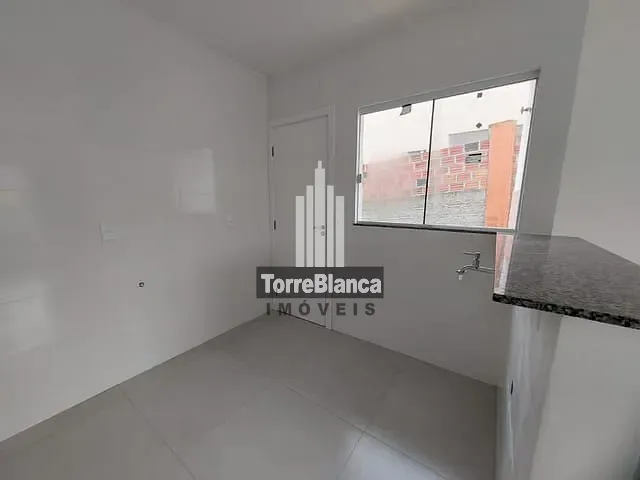 Casa com 58m² 2 quartos e 1 banheiro, para alugar, no bairro Cará- Cará em Ponta Grossa