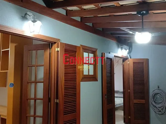 Casa 3 quartos e 5 banheiros, para alugar, no bairro Jardim Canadá em Ribeirão Preto