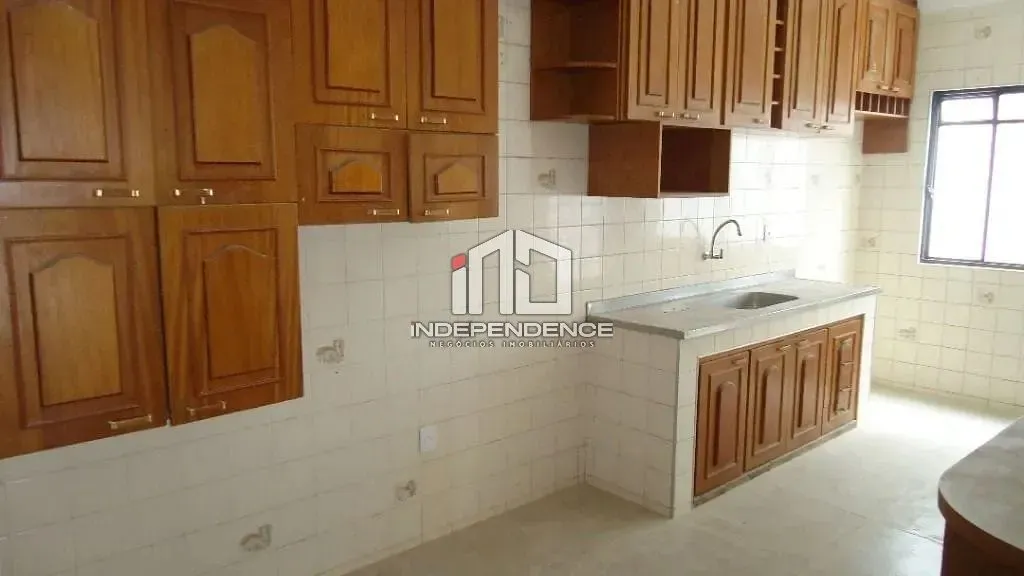 Casa, 3 quartos, 126 m² - Foto 1