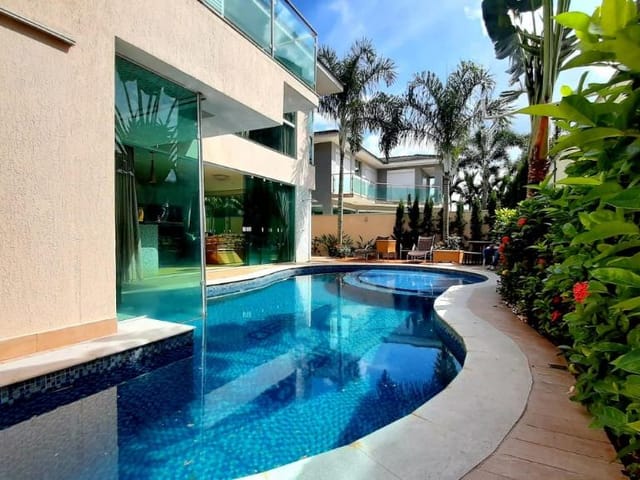 Foto do Casa - Casa com 4 dormitórios à venda, 400 m² por R$ 2.000.000,00 - Flamboyant Residencial Park - Uberaba/MG | ZUCATO IMOBILIARIA LTDA