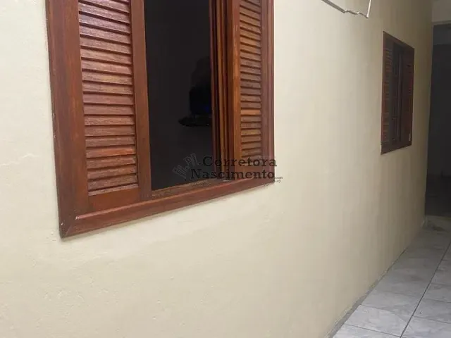 Casa com 145m² 3 quartos e 1 banheiro, à venda, no bairro Cidade Salvador em Jacareí